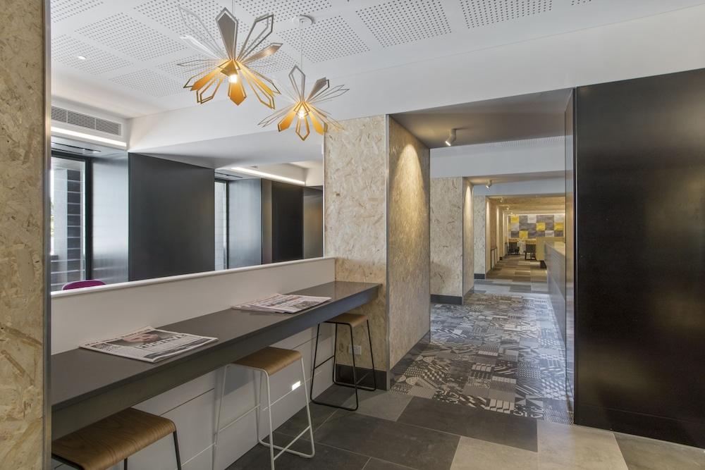 Metro Hotel Перт Экстерьер фото