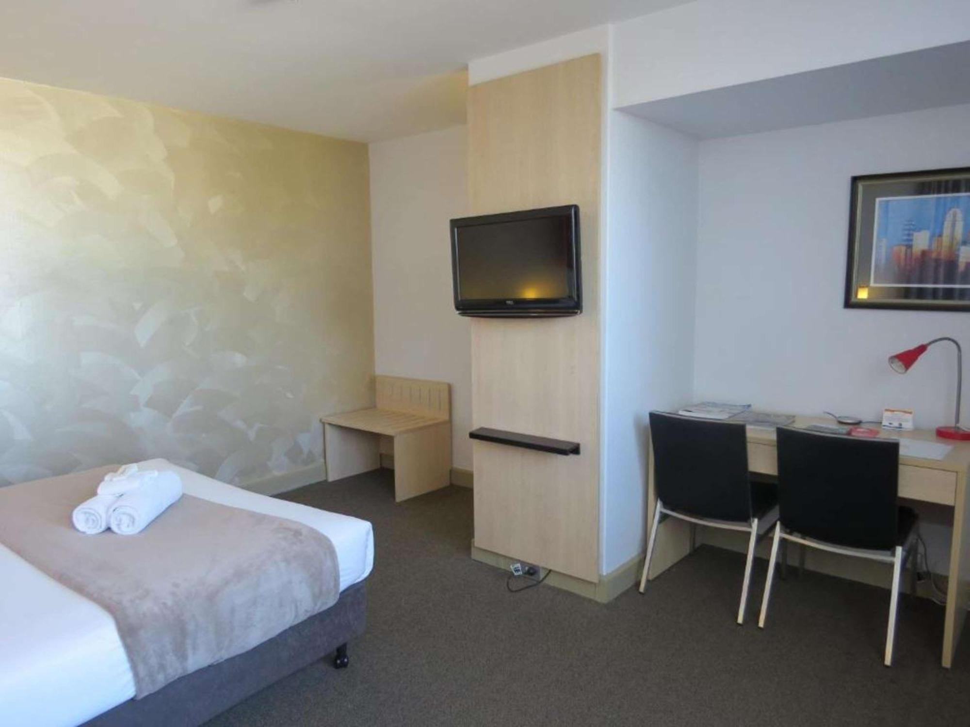 Metro Hotel Перт Экстерьер фото